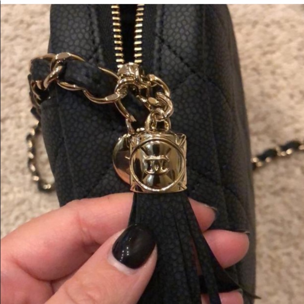 ❌❌SOLD❌❌  Chanel Camera Crossbody Handbag - Picture 8 of 8